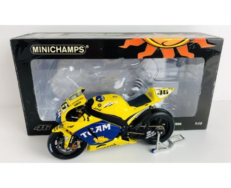 Minichamps 1:12 Scale Yamaha YZR-M1 'Valentino Rossi' Camel Yamaha Team MotoGP 2006 Motorcycle - Boxed. P&amp;P Group 2 (£18+