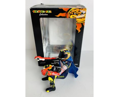 Minichamps 1:12 Scale Valentino Rossi Figurine MotoGP 2006 Limited Edition 7546pcs - Boxed. P&amp;P Group 1 (£14+VAT for the 