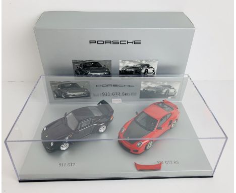 Minichamps 1:43 Scale 'Porsche 911 GT2 Set' 2x Car Gift Set - Boxed. P&amp;P Group 2 (£18+VAT for the first lot and £2+VAT fo