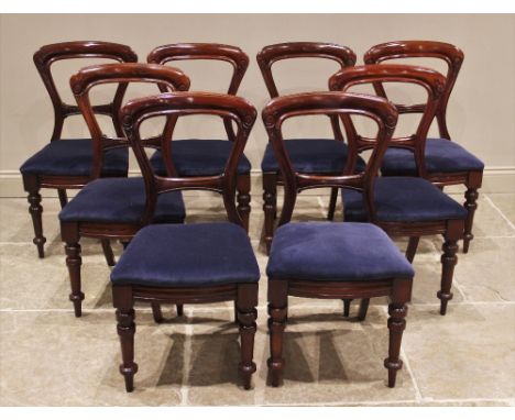 A Chippendale revival mahogany dining table, circa 1920, the extending oval top with a gadroon border upon leaf moulded cabri