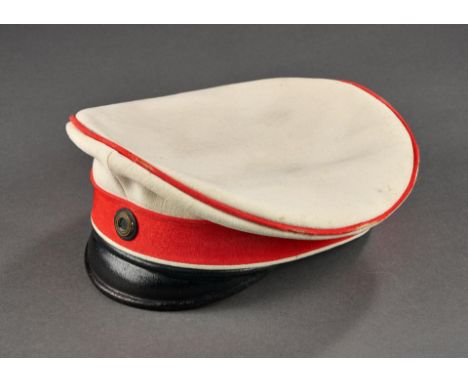 Militaria Deutschland - Preussen : Schirmmütze des Regiments der Gardes du Corps - persönliches Exemplar Kaiser Wilhelm II.Fe