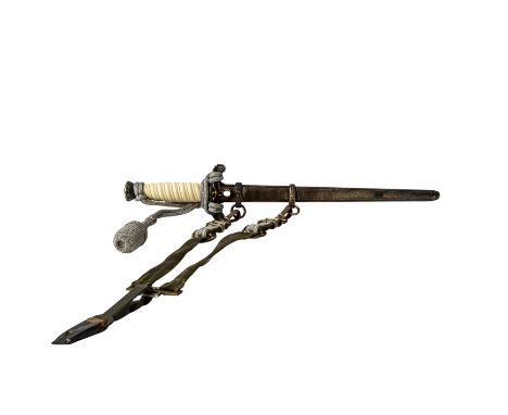 Deutsches Reich 1933-1945 - Heeres Offiziers Dolch, Alcosa Solingen AWS, mit Gehänge und Portepee. Deutliche Altersspuren. Ab