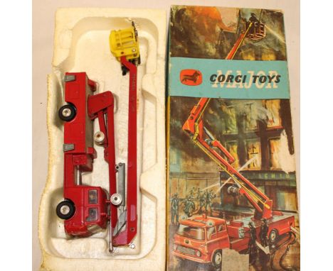 A Corgi Major toys No. 1127 Simon Snorkel fire engine in original box