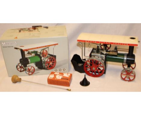 A Mamod TE1a steam tractor, near mint in original box 