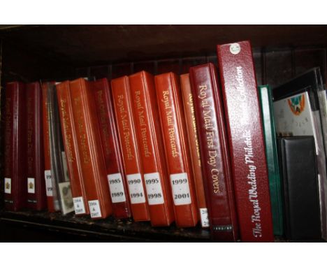 Stamps, a large quantity of "22ct Golden Replicas of British Stamps, in five binders, together with a three binders of Britis