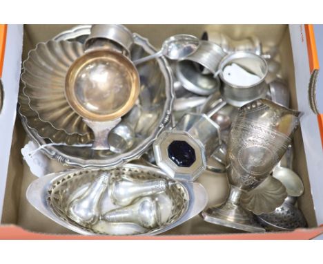 A group of sundry mainly small silver, including a pair of Portuguese white metal dishes, pair of shell butter dishes, bonbon