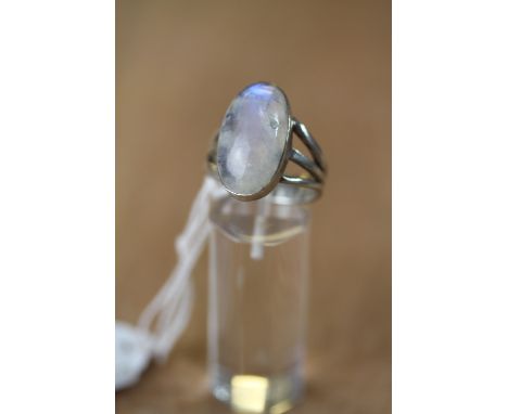 Silver and rainbow moonstone ring size R 1/2