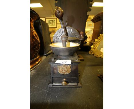 Siddons coffee grinder No. 0