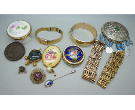 A collection of assorted items including a Seiko watch, two gold plated metal gate bracelets, a 9ct rolled gold bangle, costu