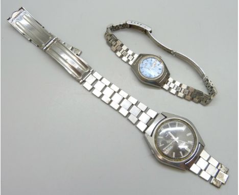 A gentleman's stainless steel Seiko Automatic wristwatch, 36mm, and a lady's stainless steel Seiko automatic wristwatch, 25mm