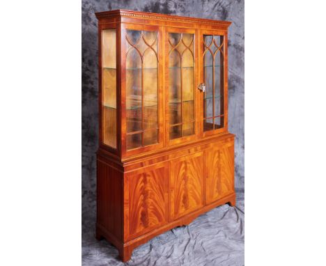 Handmade RICHARDSONS Flamed Honduras mahogany three shelf bookcase - comes in two pieces - BEAUTIFUL PIECE OF FURNITURE - dim