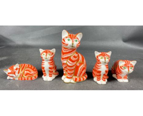 ROYAL CROWN DERBY - a family of five marmalade CATS to include a gold button cat at 14cm tall, plus 3 more standing, crouchin