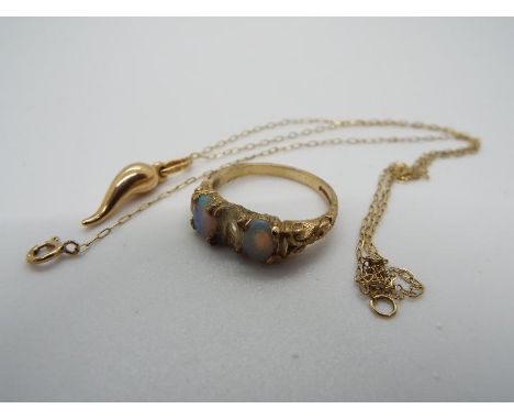 A 9ct gold and opal ring (A/F), size M and an Italian fine chain and Horn of Life pendant stamped .375, approximately 3.3 gra