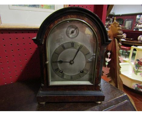 A late 19th Century English bracket clock