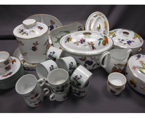 ROYAL WORCESTER EVESHAM DINNER &amp; TABLEWARE, 30 plus pieces including covered tureens ETC