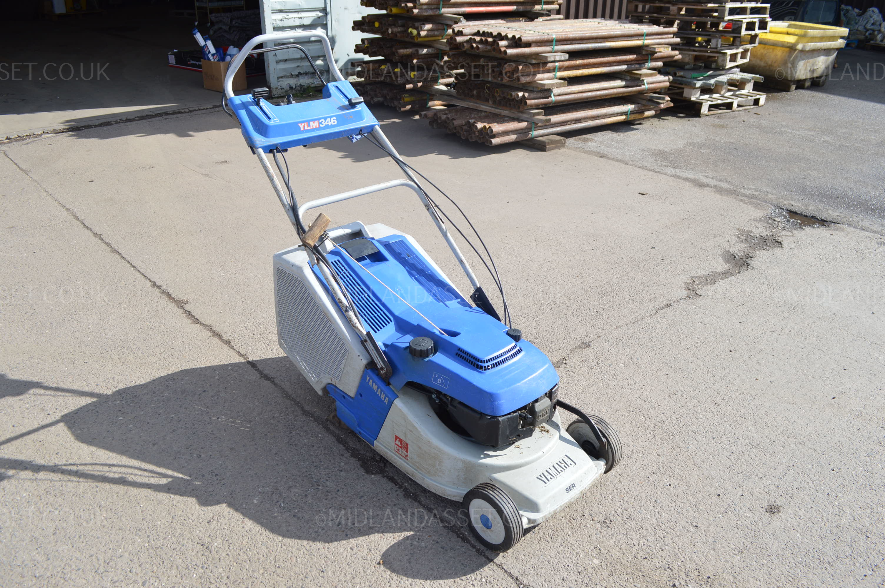K YAMAHA YLM 346 SELF PROPELLED LAWN MOWER *NO VAT* MAKE YAMAHA