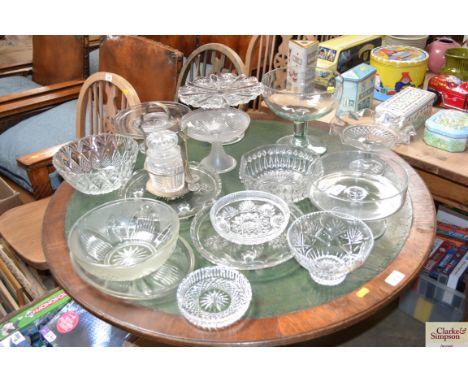 A quantity of glassware to include fruit bowl, cake dishes, pickle jar and fork 