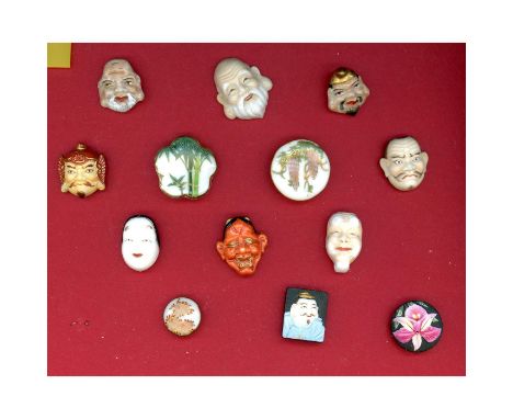 13 Small/Medium 20th century Japanese assorted ceramic buttons. Nice selection including Arita, Kutani and Satsuma. Issued: D