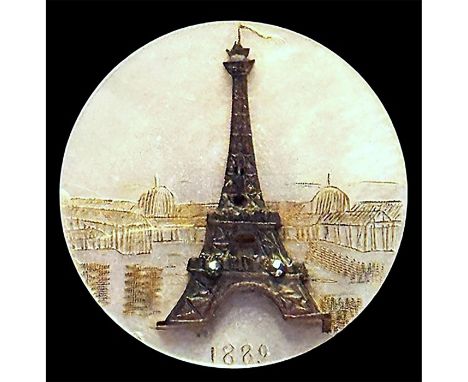 1 Large size etched scene and smokey Eiffel tower united button. Here is a quite desirable button of the 19th century. It dep