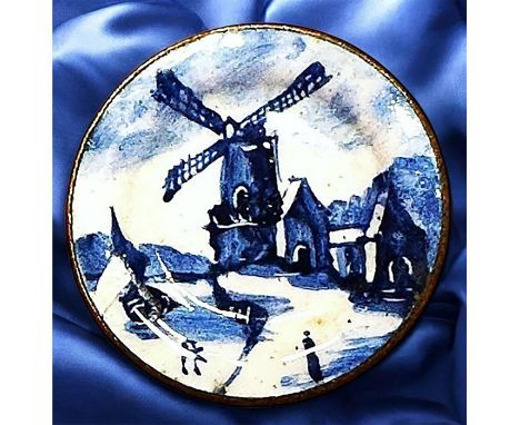 1 Large medium 19th century "DISH" enamel button!"Dish" style enamel buttons are quite sought after by collectors worldwide a