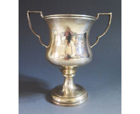 An Edward VII Silver Two Handled Presentation Cup, not engraved, London 1936, 16cm high, 