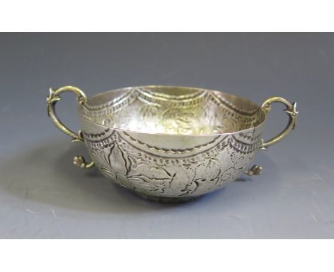 A Portuguese Silver Two Handled Bowl with foliate decoration, 13.5cm diam., 67g 