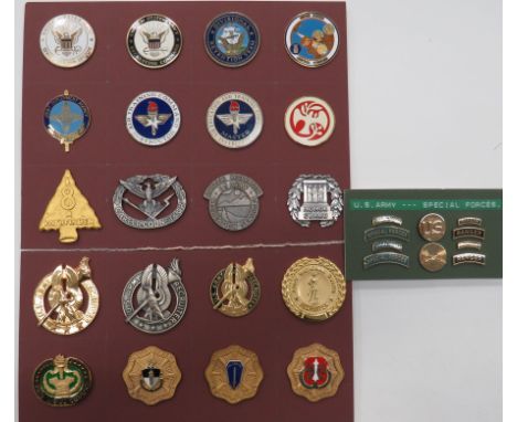 Small Selection of American Breast Badges including gilt US Army Recruiter ... Gilt and enamel US Army Recruiter ... Gilt Arm