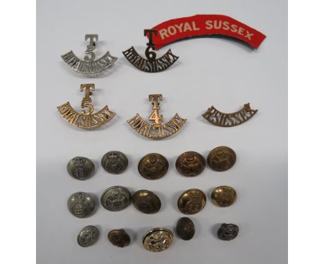 Selection of Royal Sussex Regiment Titles and Buttons titles consisting brass R Sussex ... Brass T4 Royal Sussex ... Brass T5