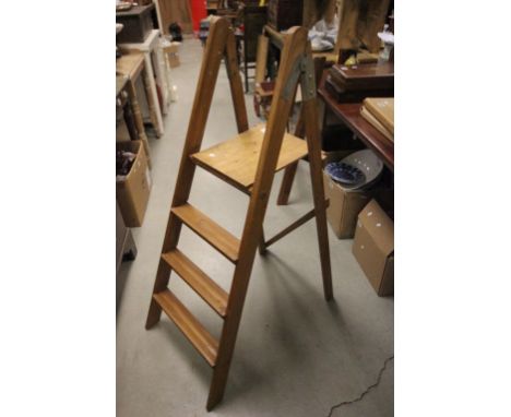 Pine set of step laddefrs
