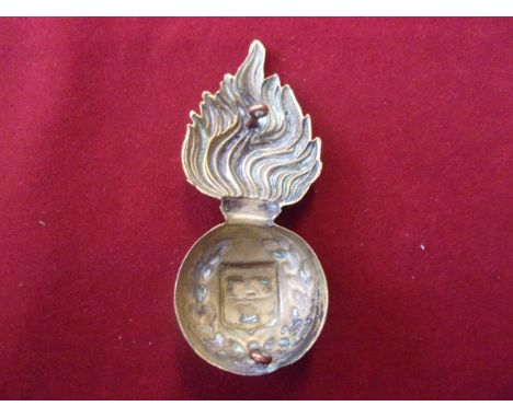 The Royal Munster Fusiliers Regiment Other Ranks Head Dress Badge for the Busby cap, (Brass) two lugs, K&amp;K: 957. 