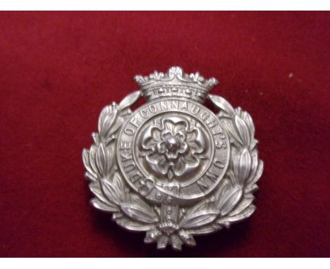 Hampshire Regiment Duke of Connaught's Own 6th Royal Hampshire R.A. Territorial EIIR Cap Badge (White-metal), slider (Slider 