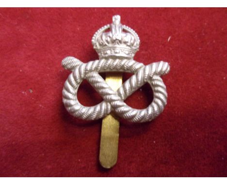 Queen's Own Royal Staffordshire Yeomanry (Hussars) Other Ranks EIIR Cap Badge (White-metal), slider. K&amp;K: 1413-Queen's Ow