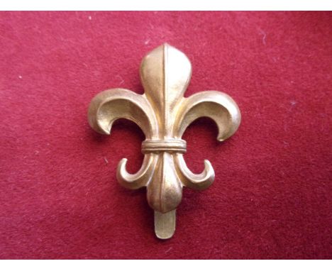 Manchester Regiment WWII Officers Cap Badge (Brass), slider. K&amp;K: 2014