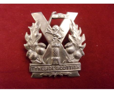 The Northumberland Fusiliers 20th, 21st, 22nd, 23rd and 29th Battalions (Tyneside Scottish) WWI Glengarry Badge (White-metal)