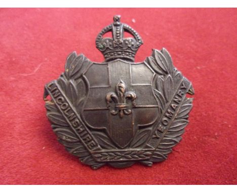Lincolnshire Yeomanry (Lancers) WWI Officers Cap Badge (Bronzed), two lugs. K&amp;K: 1483