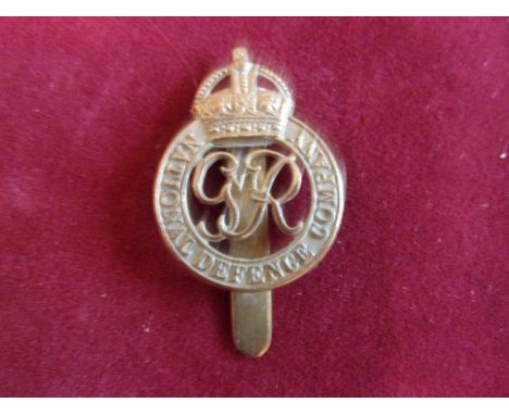 Royal Defence Corps Edward VIII Cap Badge (Gilding-metal), slider. K&amp;K: 2161