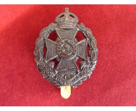 The Prince of Wales Own (West Yorkshire Regiment) 7th &amp; 8th Battalions (Leeds Rifles) WWII Cap Badge (Blackened-brass), s