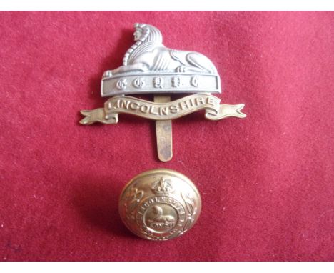 Lincolnshire Regiment WWI Forage Cap Badge (Bi-metal), slider and Regiment button. K&amp;K: 600 -Lincolnshire Regiment WWI Wa