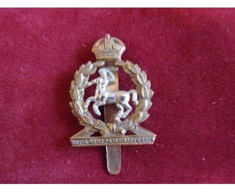 Royal Army Veterinary Corps WWI Other Ranks Cap Badge (Bi-metal), slider. K&amp;K: 1044