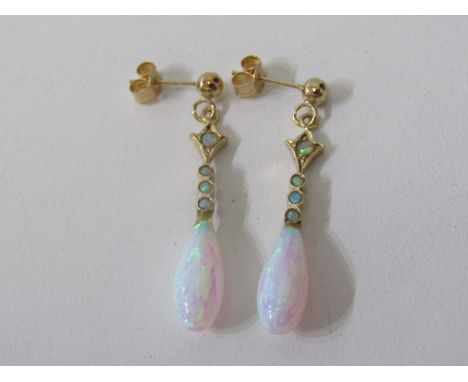 PAIR OF 9ct YELLOW GOLD OPAL DROP STYLE EARRINGS 