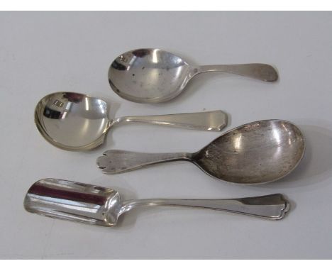 SILVER CADDY SPOONS, 3 assorted silver caddy spoons, 1 with trefoil finial, other small G scoop with "800" mark to back, 50 g