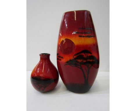 POOLE, 2 "African Sunset" graduated vases, 25cm and 13cm 