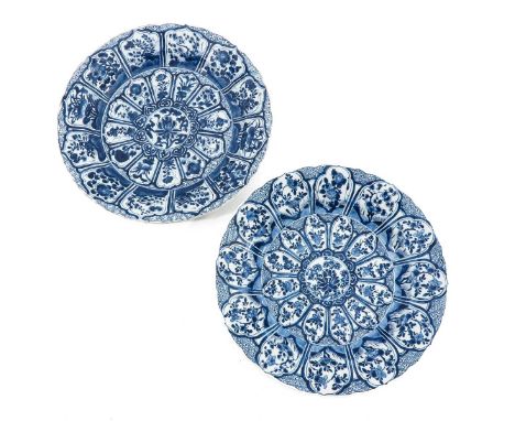 Floral decor, marked with double ring and Lozenge, 18th Century, 38 cm. in diameter, chip and hairline.