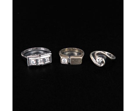 Including 18KG, largest ring size is 18, total weight is 10 gram.