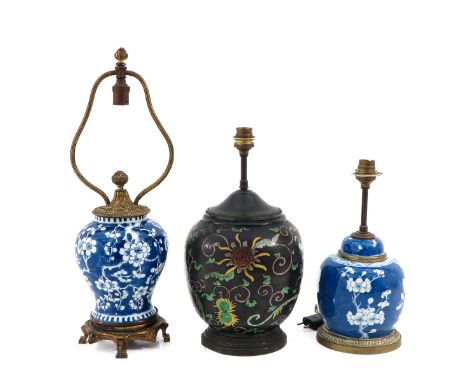 In a variety of decors and sizes, tallest lamp is 45 cm., hairline.