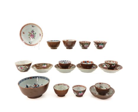 18 pieces, including 11 cups, 6 saucers, and 1 bowl, chip and hairline.