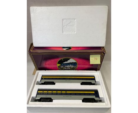 MTH 0 Gauge 2 carriage set for the Chesapeake & Ohio railway. Twin bogey full length cabins, passenger window outlines & Ligh