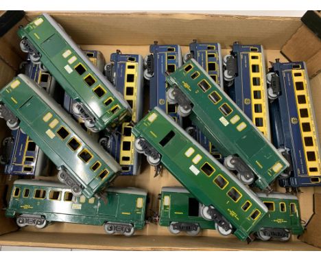 Hornby 0 Gauge tim plate rolling stock, 15 in total    condition 3-4    playworn    988