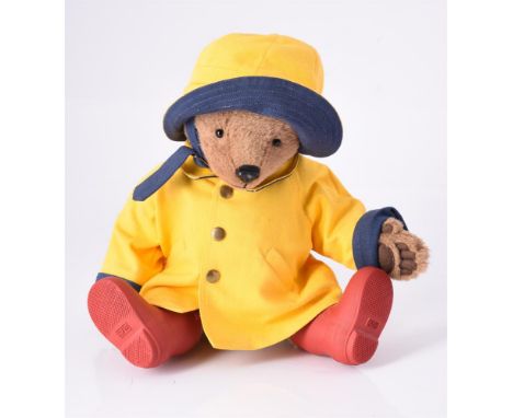 R. JOHN WRIGHT, RAINY DAY PADDINGTON, 245/500, CIRCA 2002 With brown alpaca plush and black ears, yellow cotton raincoat and 