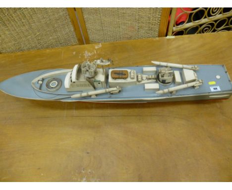MODEL BOAT